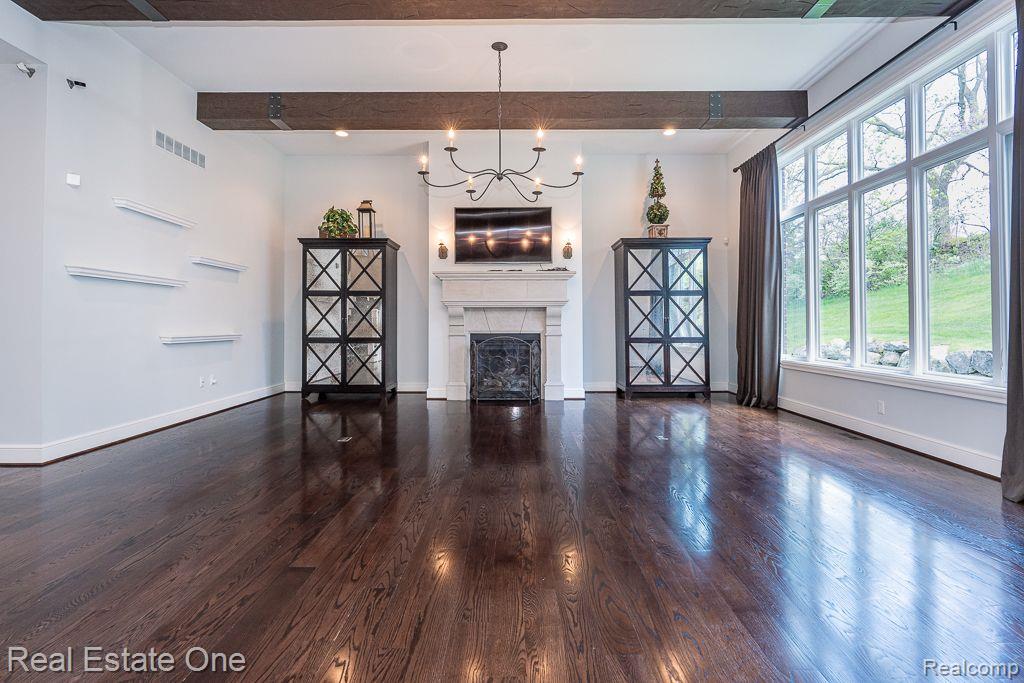 611 Wellington Circle, Rochester Hills, MI 48309 — Photo 28