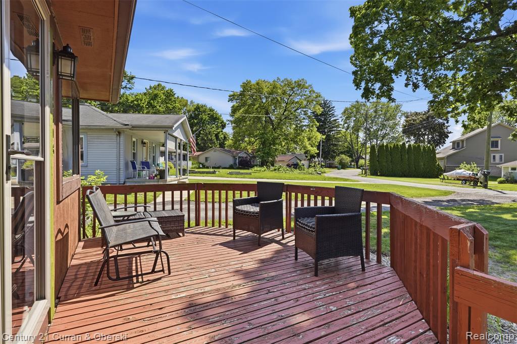 8303 Lagoon Street, Commerce Twp, MI 48382 — Photo 6
