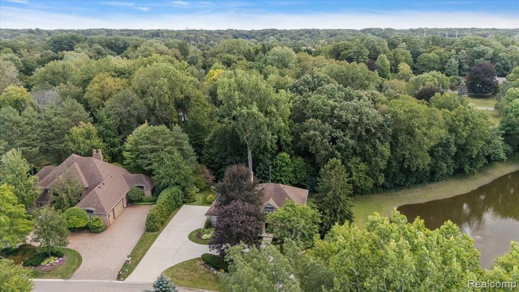 510 Hunters Crossing, Bloomfield Hills, MI 48304 — Photo 61