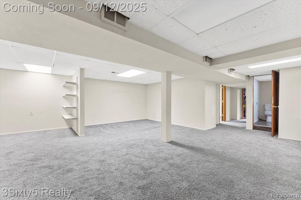 17541 Bodsford Drive, Woodhaven, MI 48183 — Photo 21