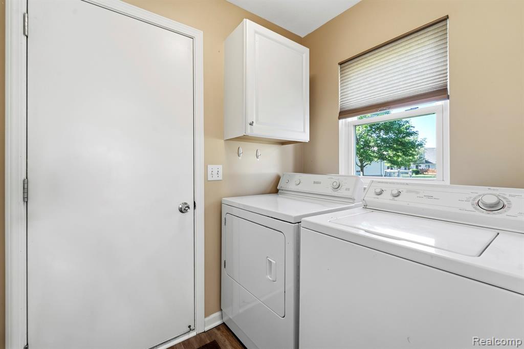 5514 Greenway Drive, Trenton, MI 48183 — Photo 15