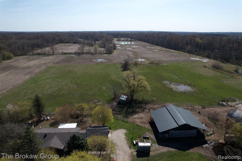 9448 WASHBURN Road, Columbiaville, MI 48421 — Photo 42