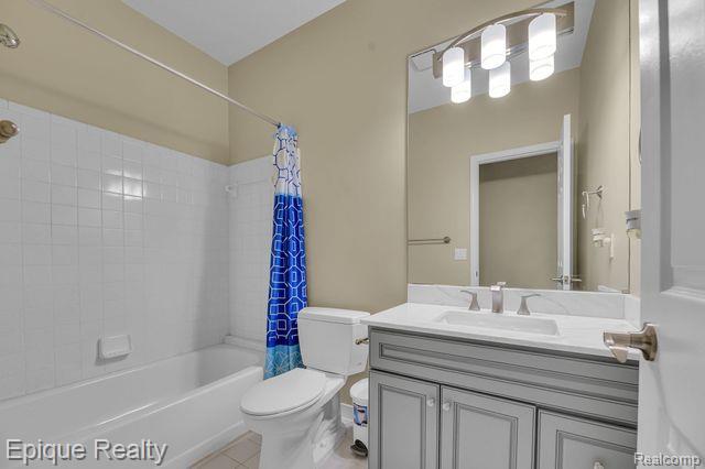 7276 SOMERBY, West Bloomfield, MI — Photo 19