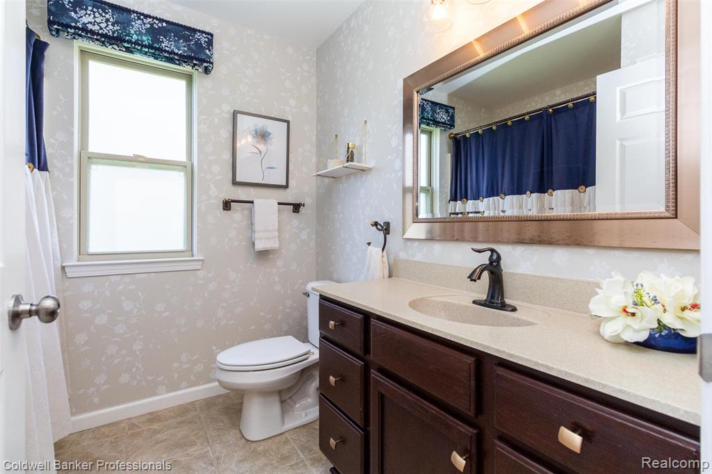 10820 Bouldercrest Drive N, South Lyon, MI 48178 — Photo 30