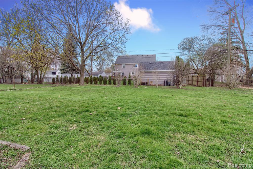 9078 BROOKLINE Avenue, Plymouth, MI 48170 — Photo 32