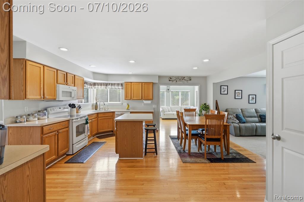 7903 Turnberry Drive, Whitmore Lake, MI 48189 — Photo 12