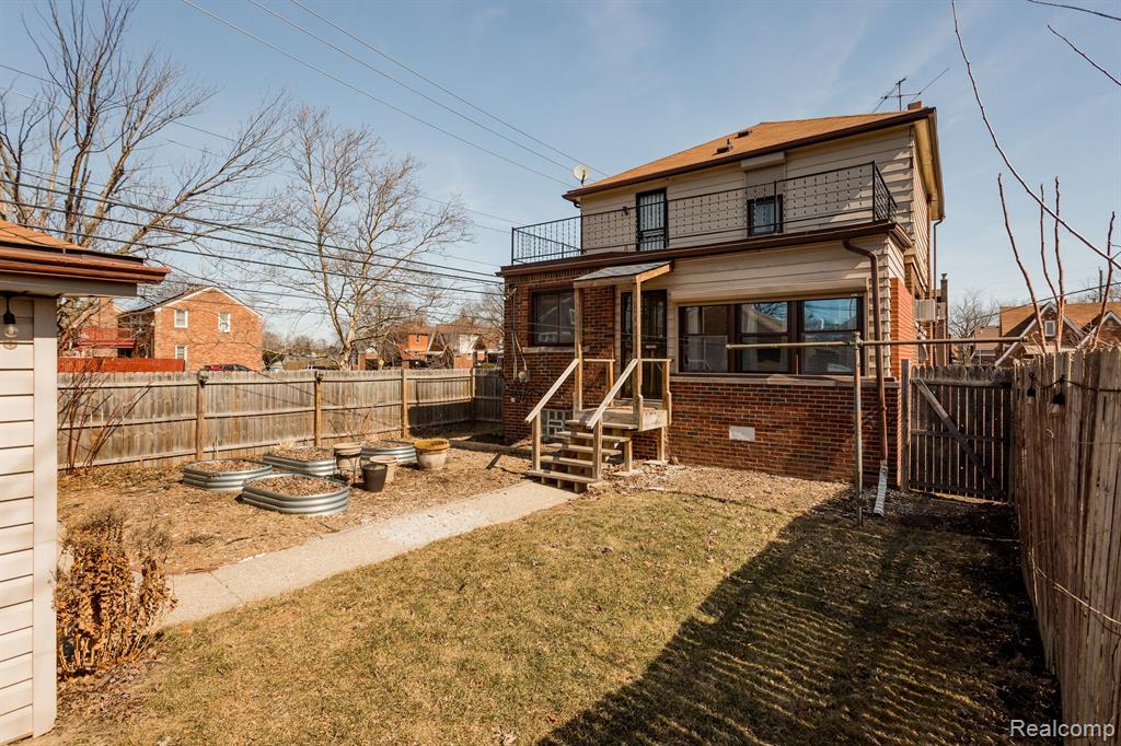 5815 BUCKINGHAM Avenue, Detroit, MI 48224 — Photo 34