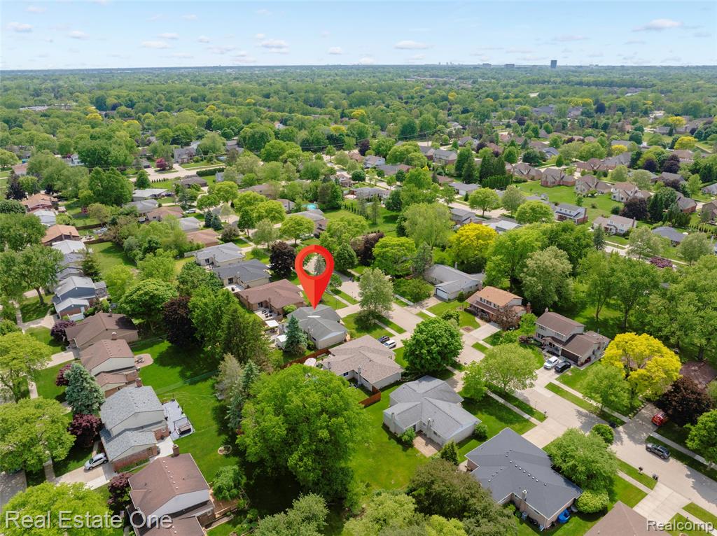5150 Dayton Drive, Troy, MI 48085 — Photo 34