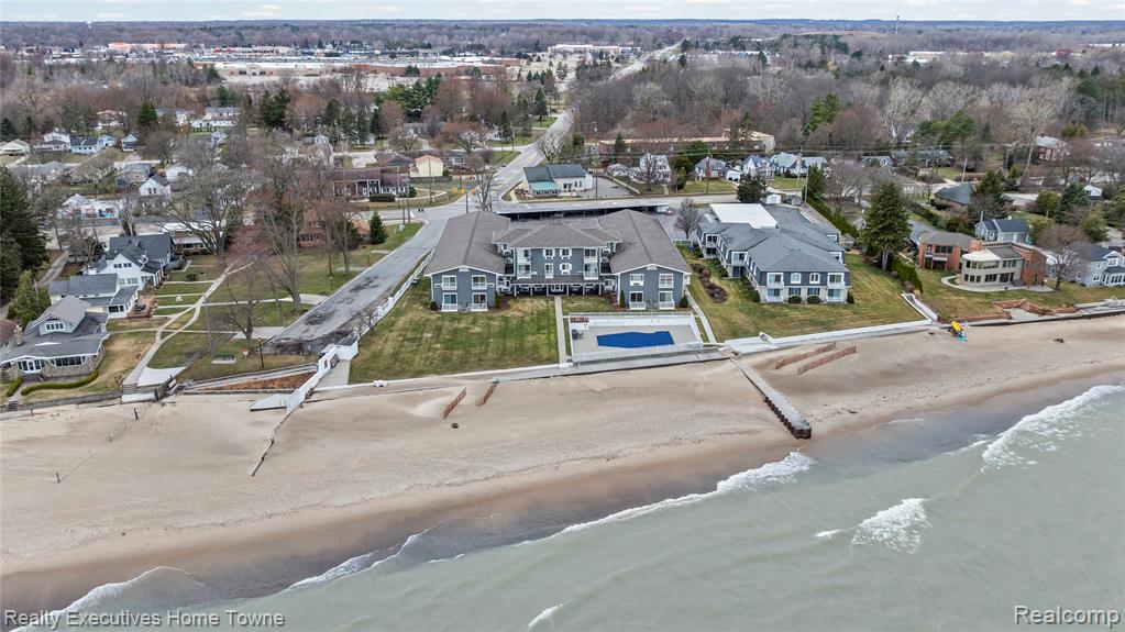 4500 Lakeshore Road, 20, Fort Gratiot, MI 48059 — Photo 24