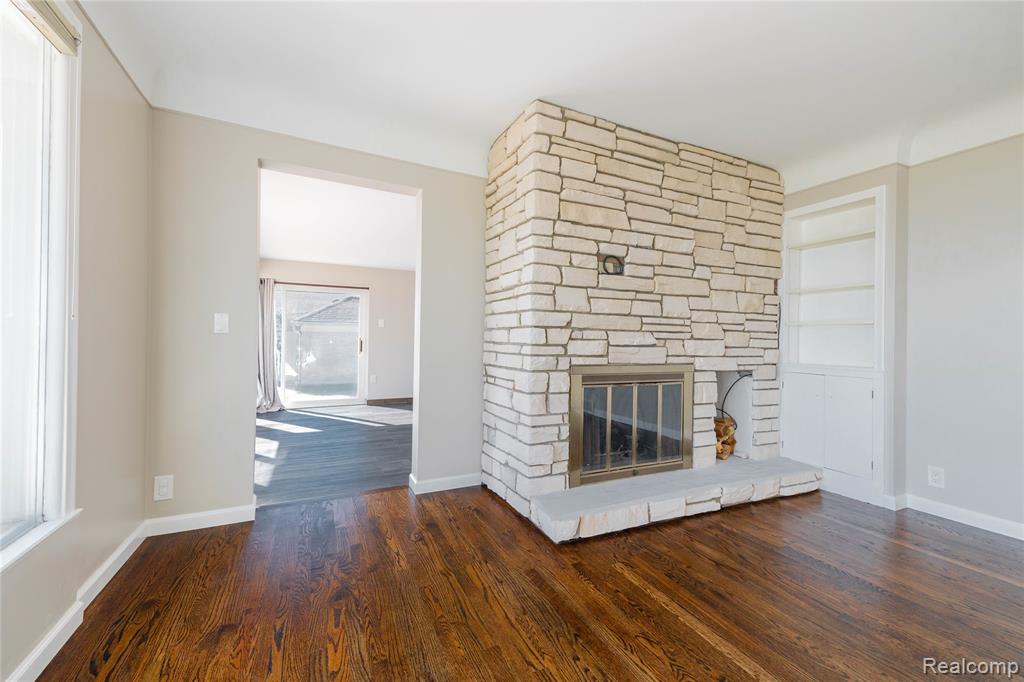 27627 Elba Drive, Grosse Ile, MI 48138 — Photo 16