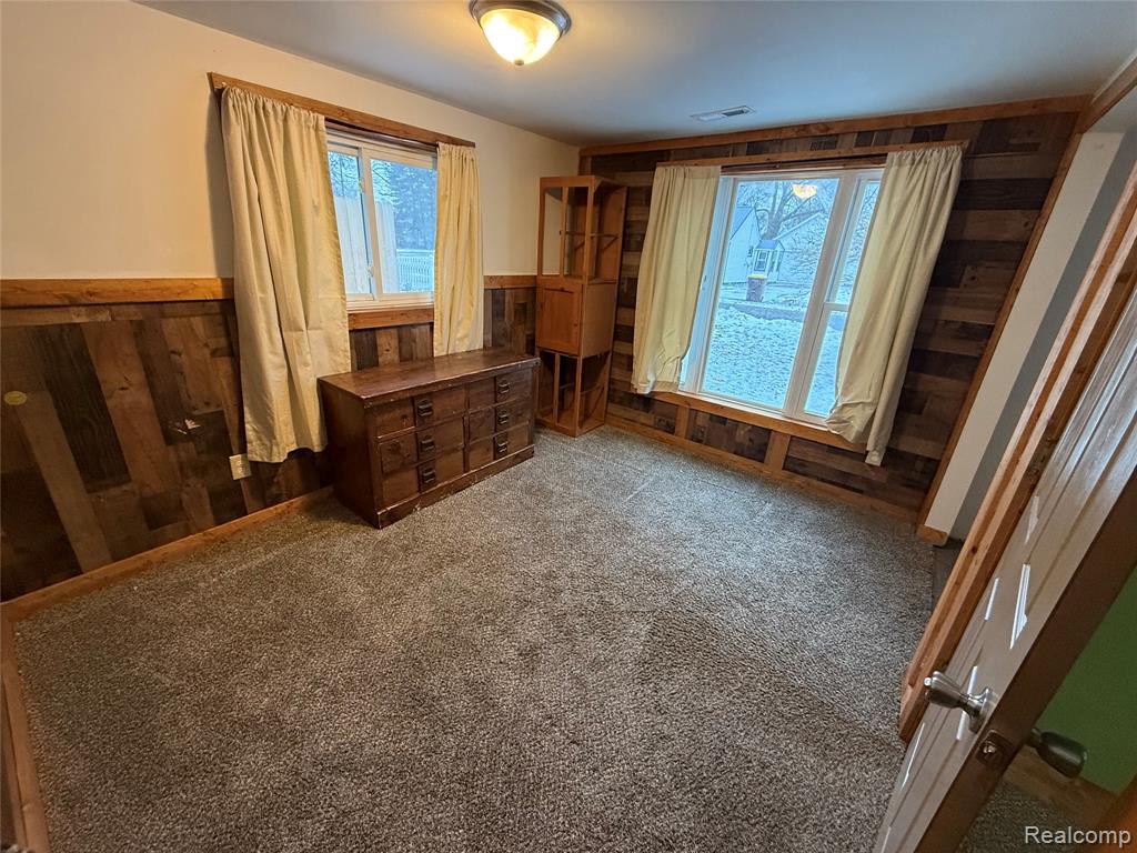 609 S Wood Street, Chesaning, MI 48616 — Photo 18