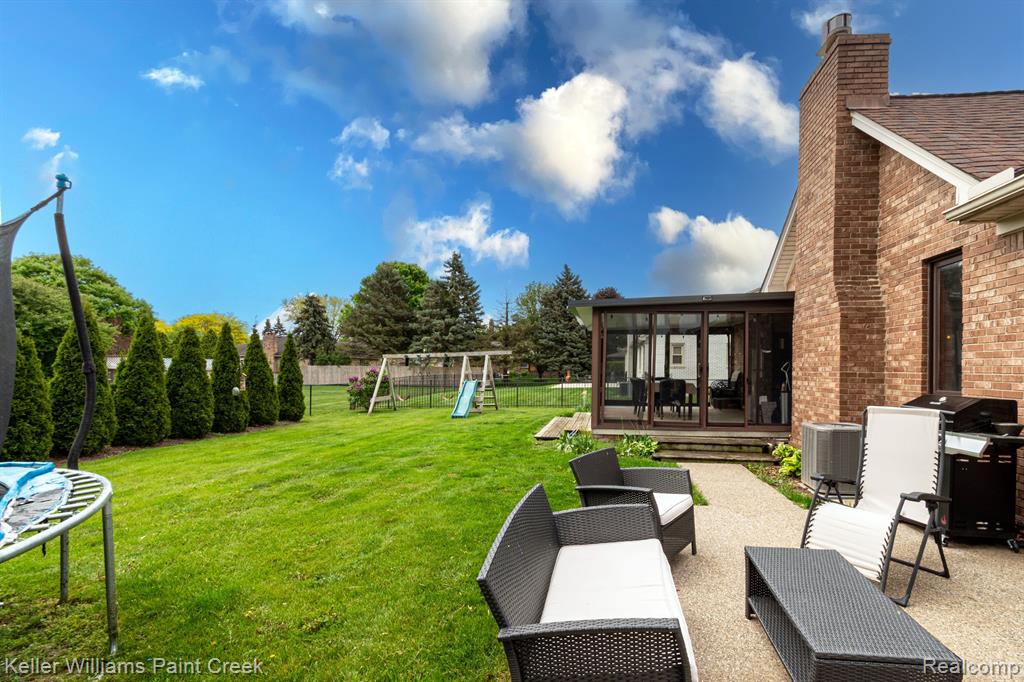 40612 REHSE Drive, Clinton Twp, MI 48038 — Photo 37