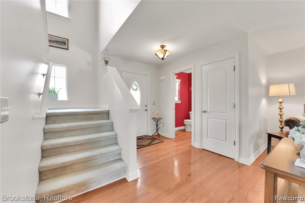 442 Princeton Drive, South Lyon, MI 48178 — Photo 6