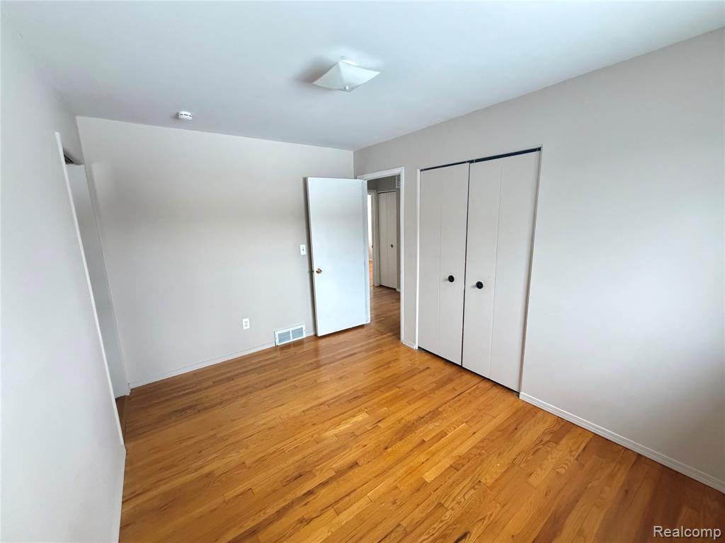 29265 Van Laan Drive, Warren, MI 48092 — Photo 10
