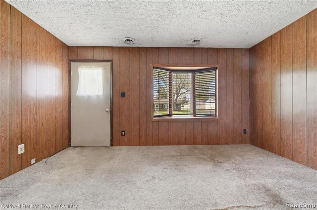 6151 Stephen, Brighton, MI 48116 — Photo 8