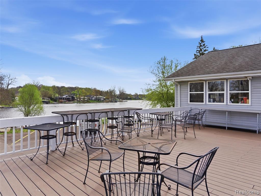 16342 Stages Island, Linden, MI 48451 — Photo 39