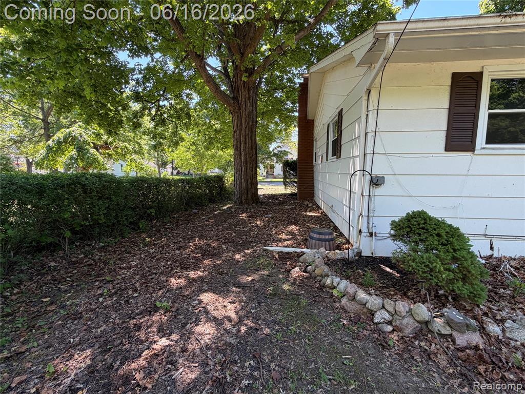 416 W Corunna Avenue, Corunna, MI 48817 — Photo 11