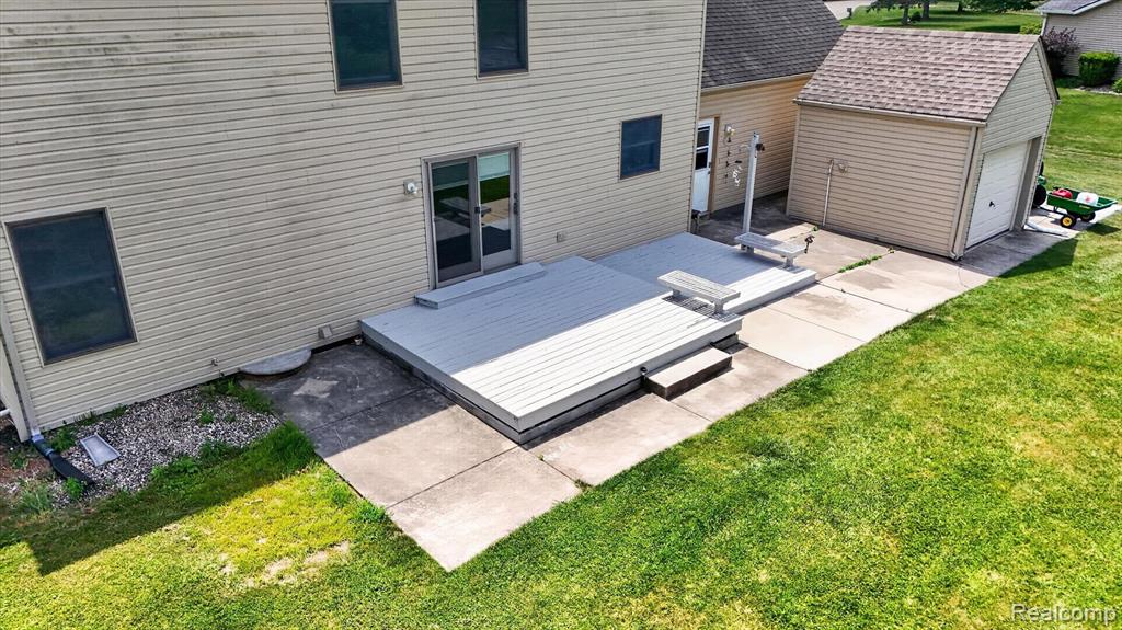 6888 Slawski Drive, Fowlerville, MI 48836 — Photo 55