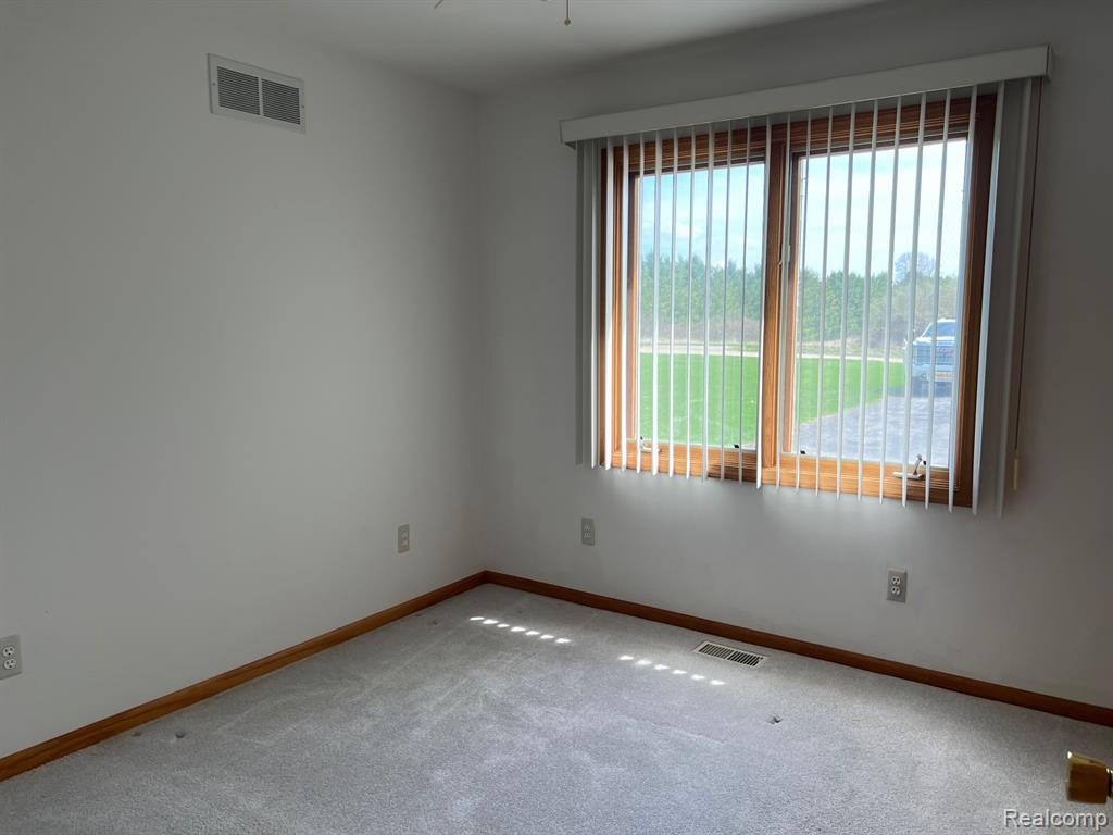 4198 MCDOWELL Road, Lapeer, MI 48446 — Photo 13