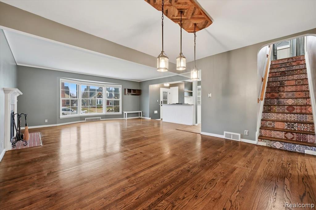 431 Colonial Court, Grosse Pointe Farms, MI 48236 — Photo 10