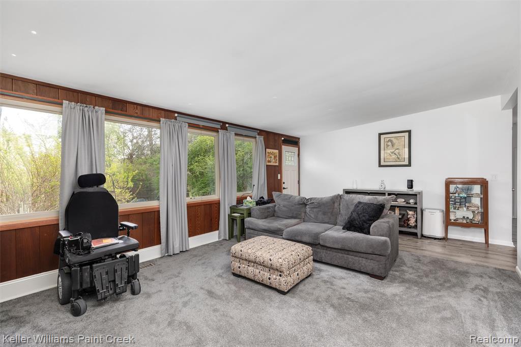 3340 Ordam Court, Oakland, MI — Photo 14