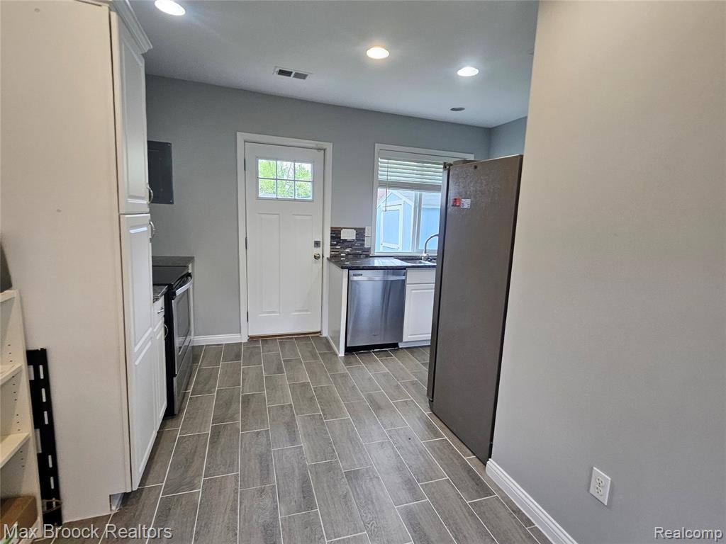 3221 Union Lake Road, Commerce Twp, MI 48382 — Photo 19