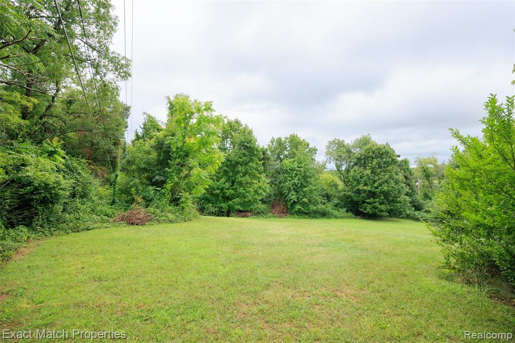 7600 Haley Road, White Lake, MI 48383 — Photo 34