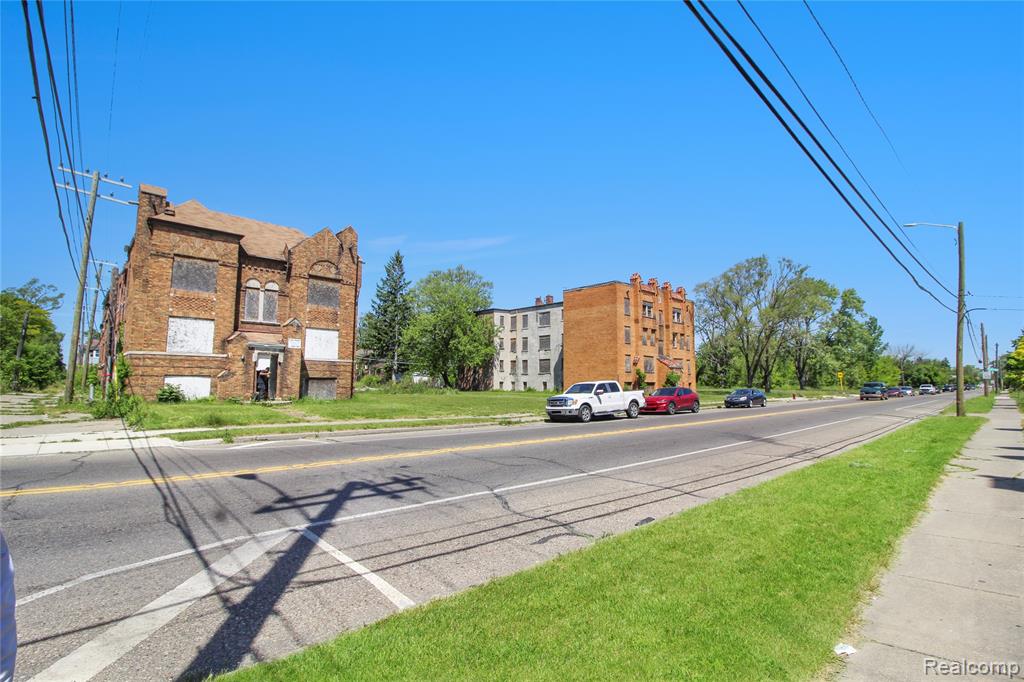 18036 SCHOENHERR Street, Detroit, MI 48205 — Photo 31