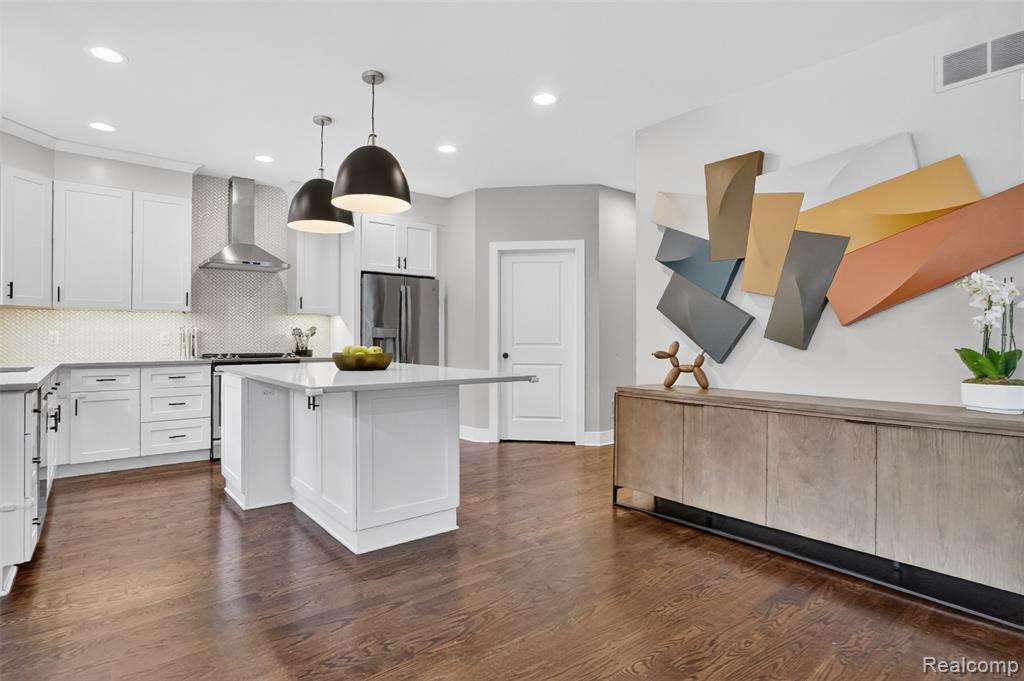 15844 Kirkshire Avenue, Beverly Hills, MI 48025 — Photo 16