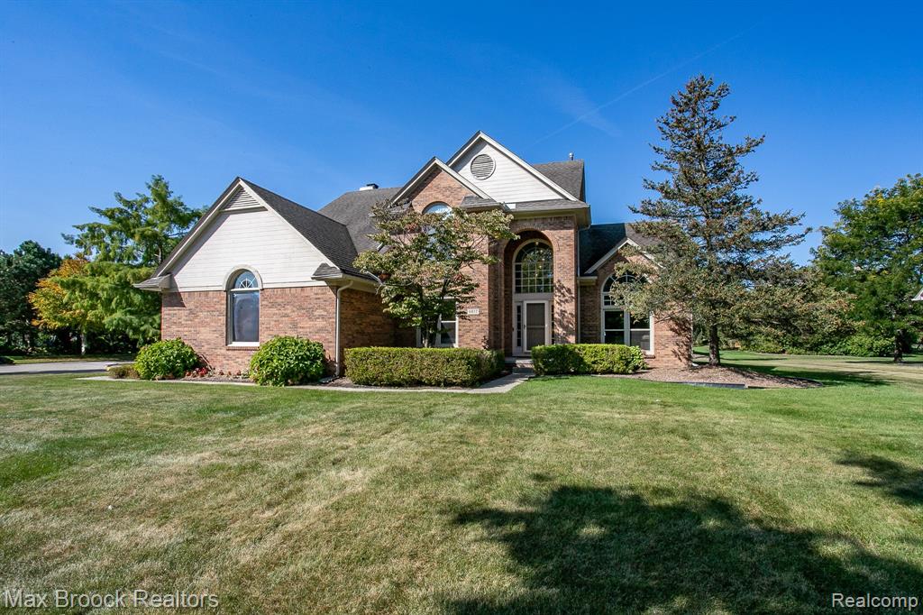 6817 Woodcrest Drive, Troy, MI 48098 — Photo 70