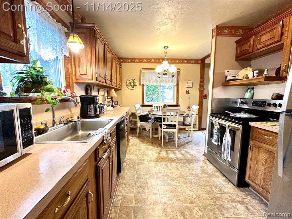 6055 Bailey Street, Taylor, MI 48180 — Photo 6
