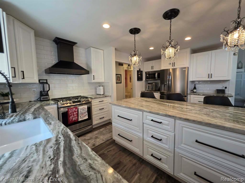54390 Ashley Lauren Drive, Macomb, MI 48042 — Photo 21