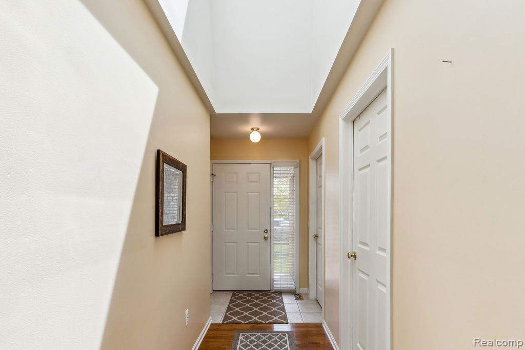 41446 REDMOND, Clinton Twp, MI 48038 — Photo 4