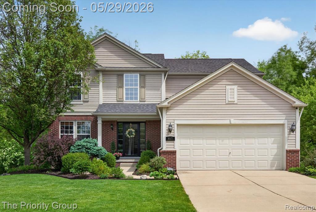 517 Deer Valley Road, Holly, MI 48442 — front exterior