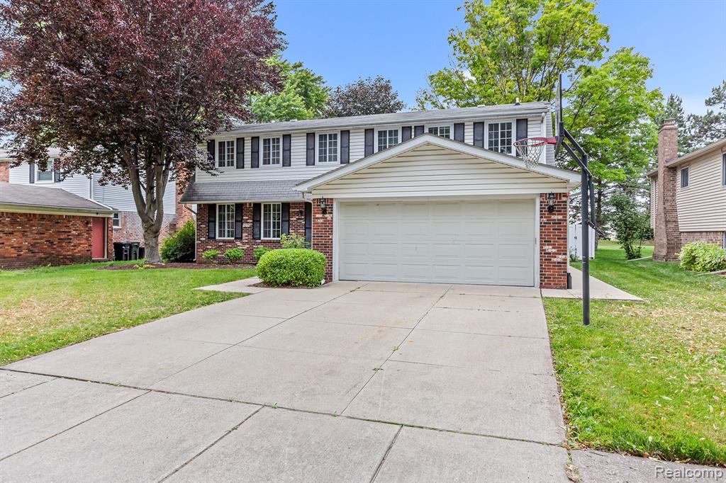 43300 OAKBROOK Court, Canton, MI 48187 — Photo 47
