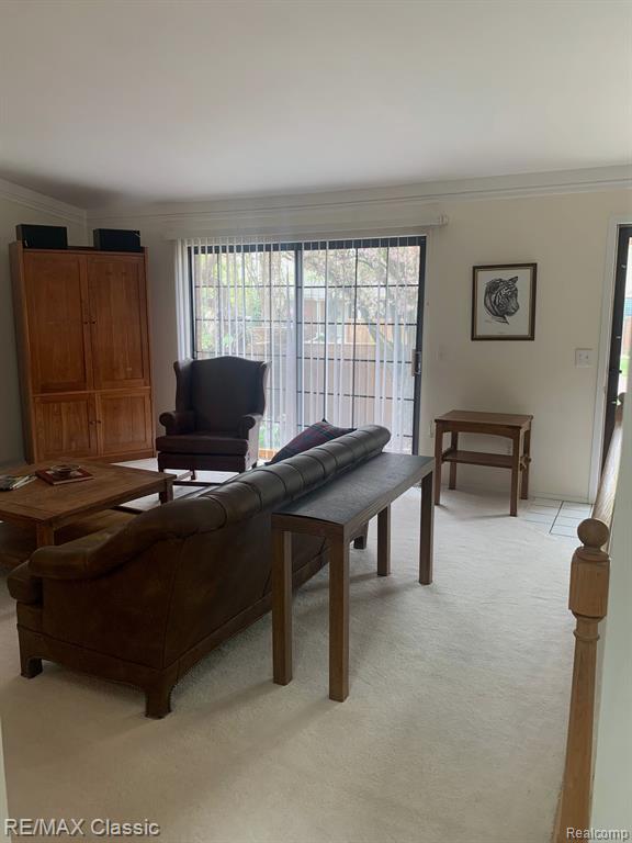 22260 PONDVIEW, Novi, MI — Photo 4
