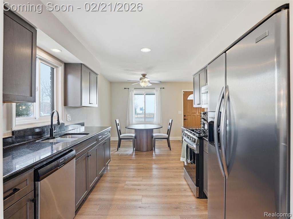 34245 Jefferson Avenue, MI — Photo 14