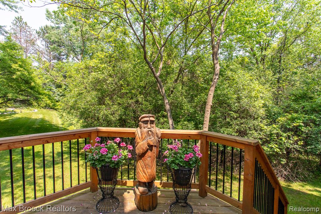 6524 Pleasant Lake Court, West Bloomfield, MI — Photo 68