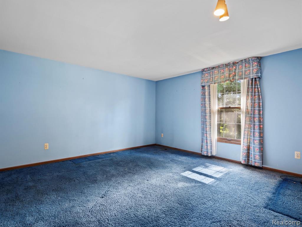 47202 WARWICK, Shelby Twp, MI 48315 — Photo 24