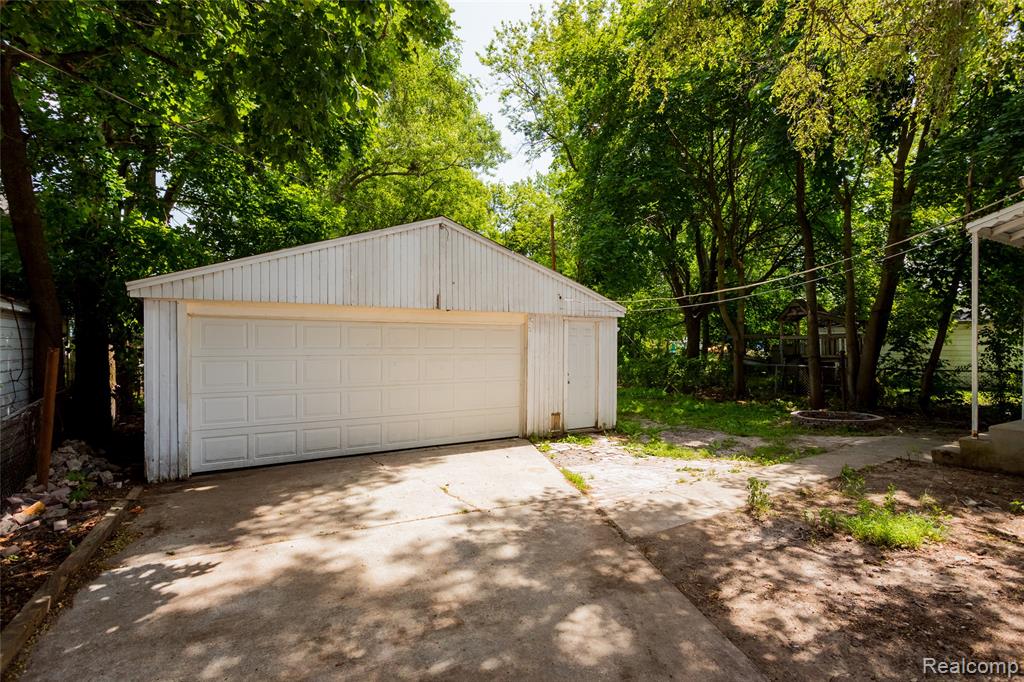 305 Arnet Street, Ypsilanti, MI 48198 — Photo 14