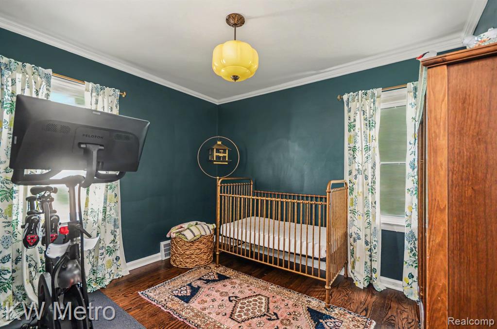 615 Royal Avenue, Royal Oak, MI 48073 — Photo 16