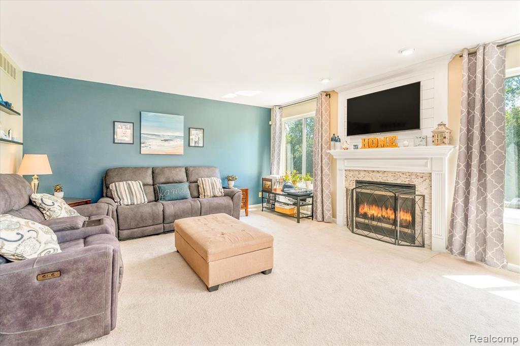9193 E Walden Drive, Belleville, MI 48111 — Photo 33