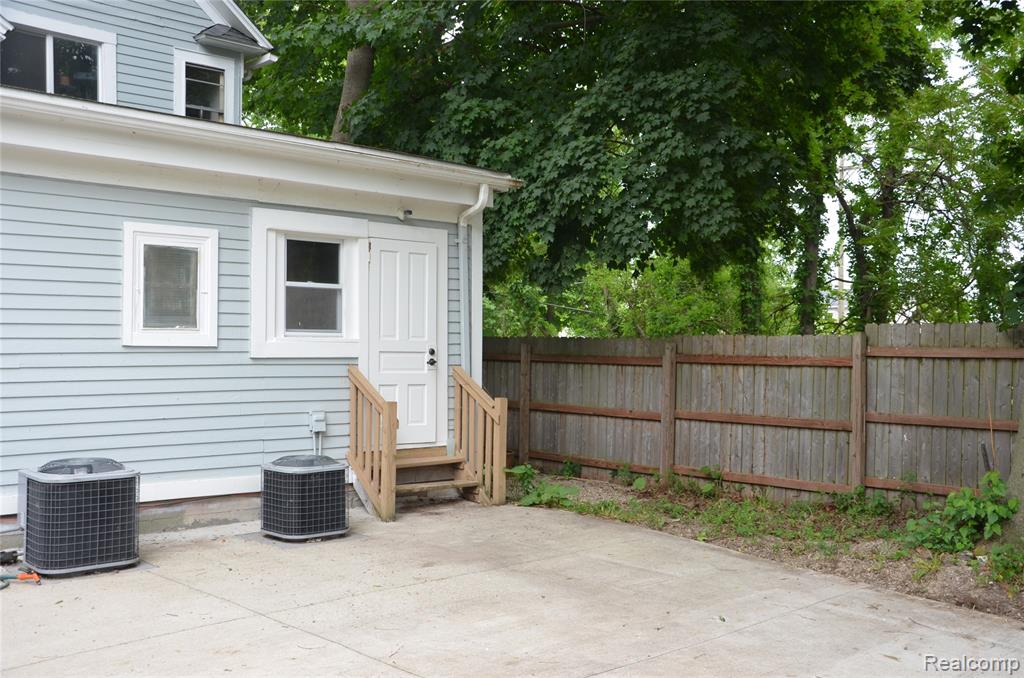 43 Margaret Street, Whitmore Lake, MI 48189 — Photo 18