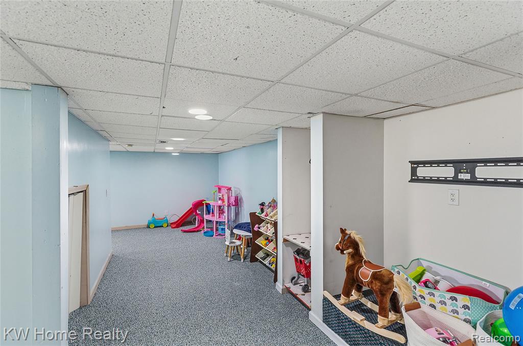 16102 Orchard Drive, Southgate, MI 48195 — Photo 33