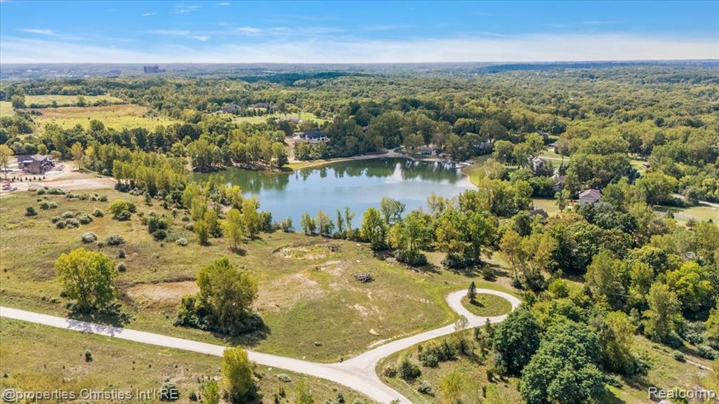 5664 Stone Valley Drive, Ann Arbor, MI 48105 — Photo 13