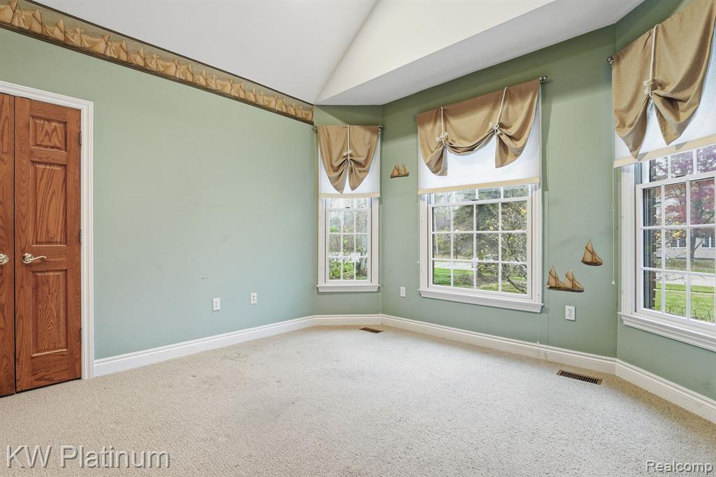 3365 Shorewood Avenue, Fort Gratiot, MI 48059 — Photo 16