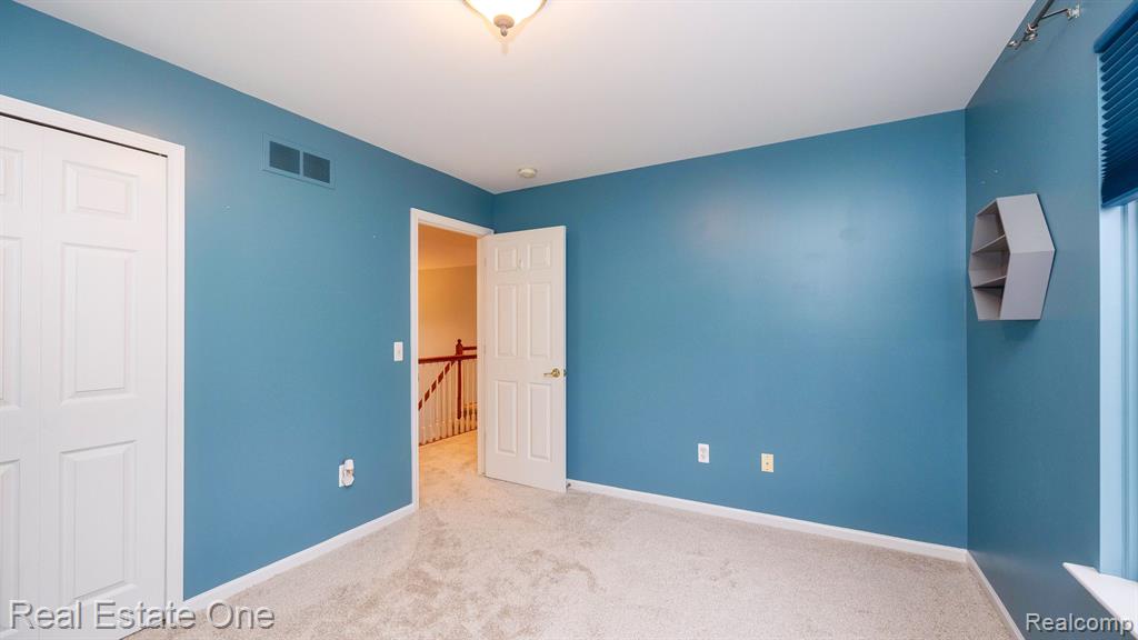 17041 ALGONQUIN Drive, Northville, MI 48168 — Photo 50