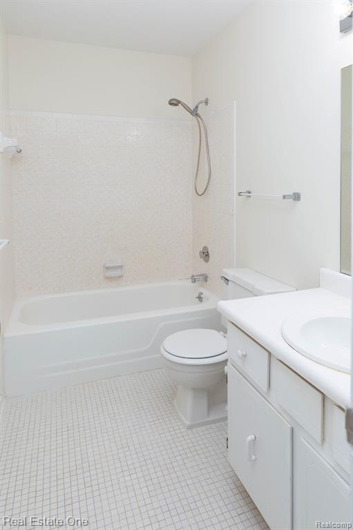 861 Kirts Boulevard, Troy, MI 48084 — Photo 22