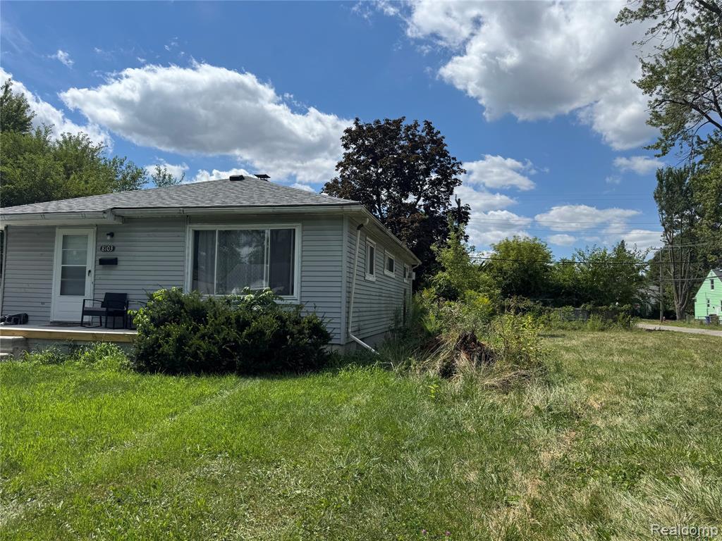 8103 Fielding Street, Detroit, MI 48228 — Photo 10