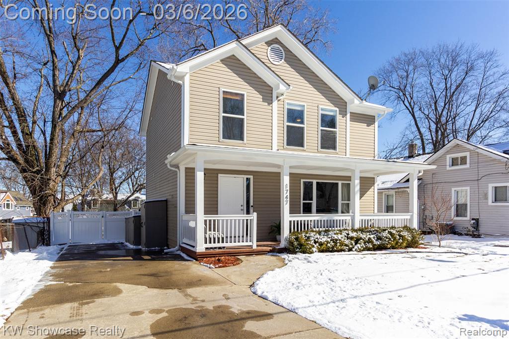 1747 Beechmont Street, Keego Harbor, MI 48320 — Photo 3